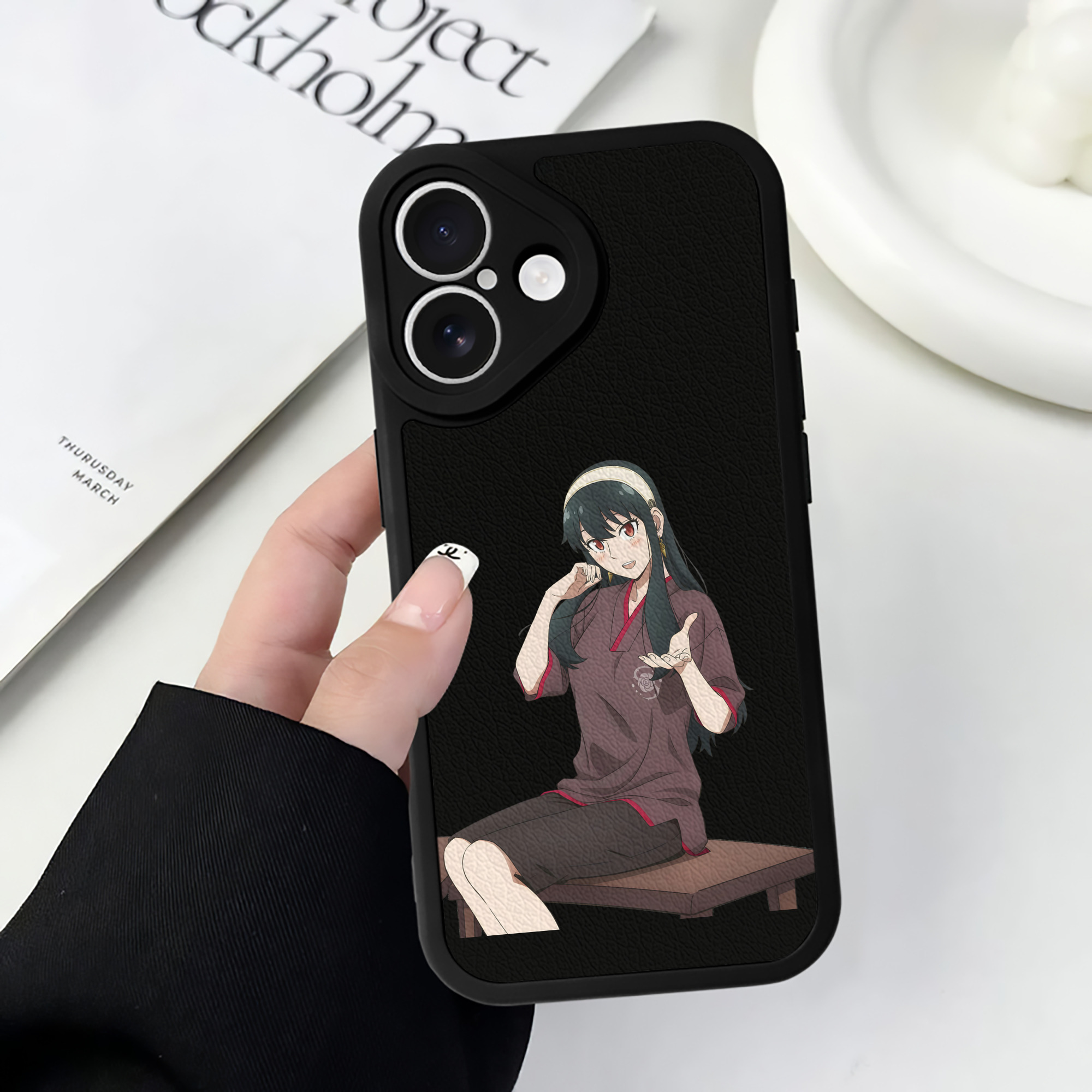 （画像用） SPY×FAMILY间谍家家酒 【iPhone 16シリーズ対応】シリコンスマホケース（レザー調） 材質：シリコン